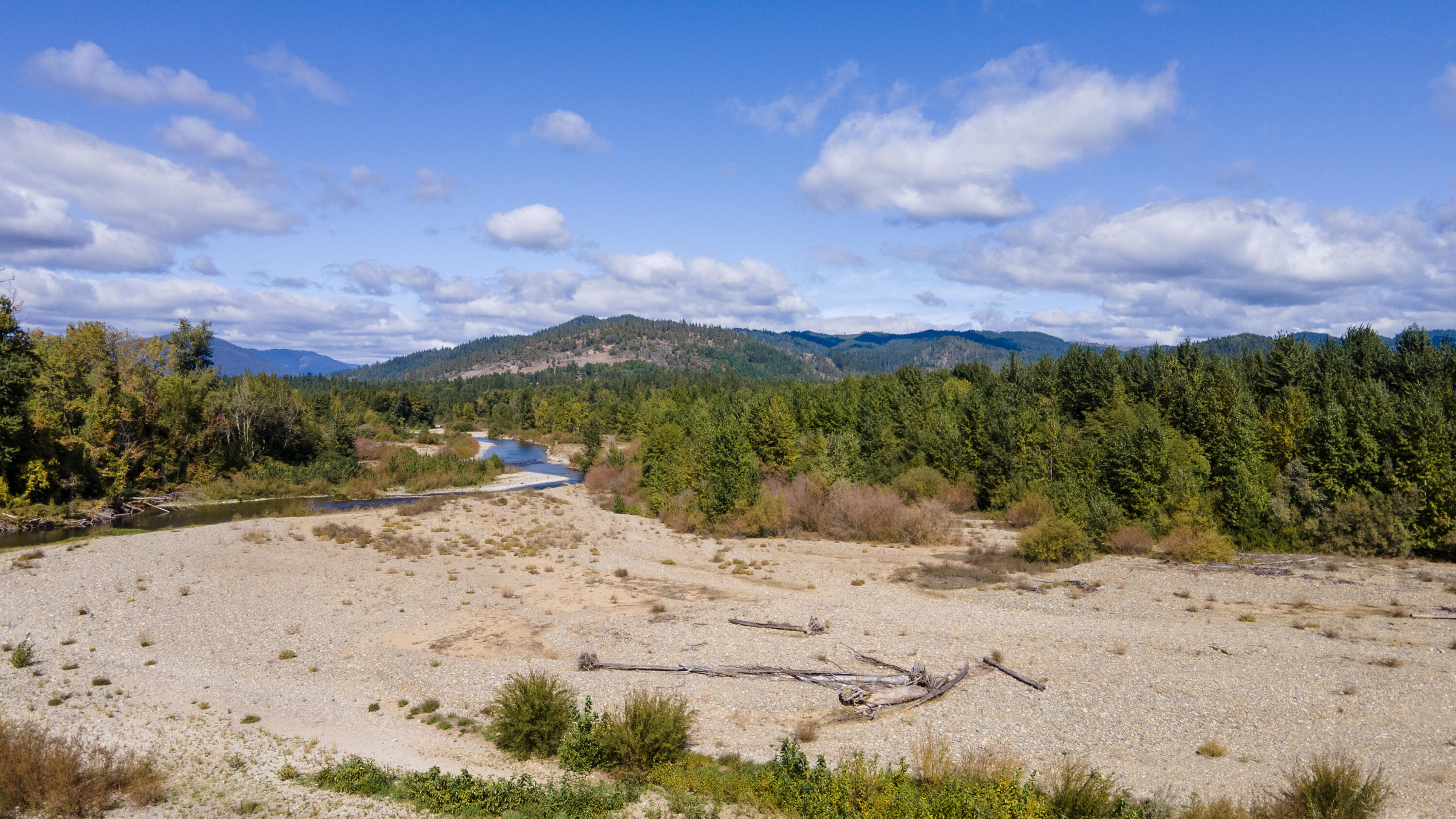 Cave Junction - Land