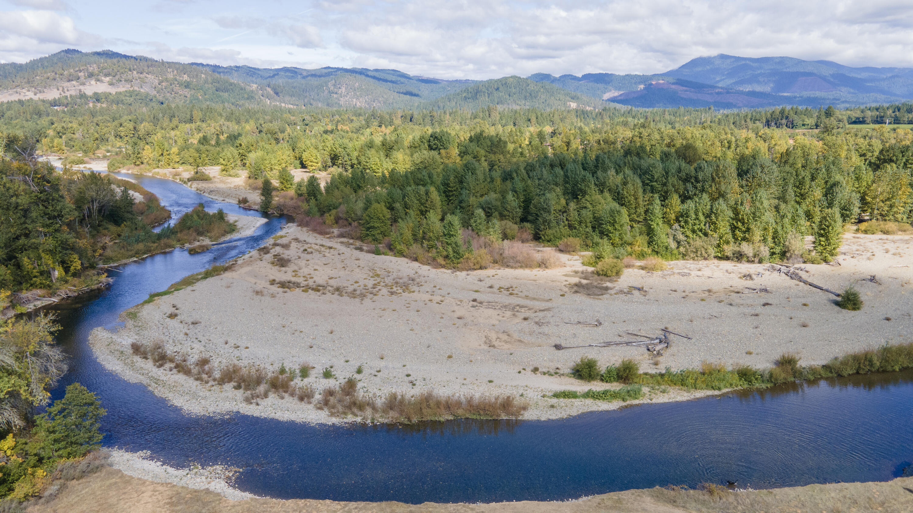 Cave Junction - Land