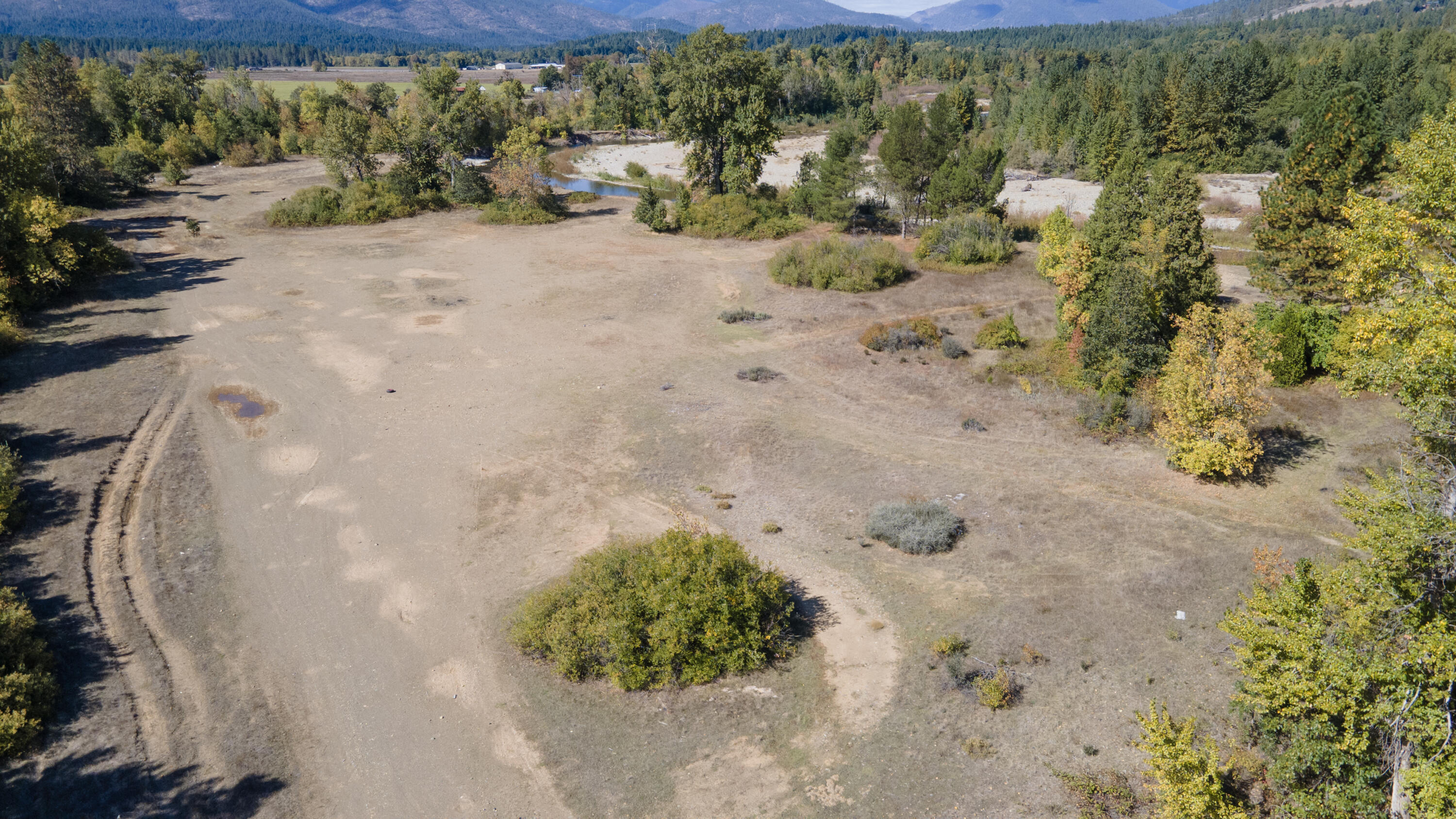 Cave Junction - Land