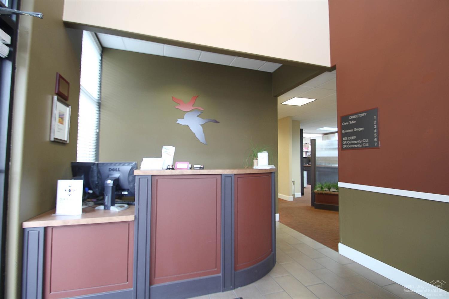 CLAB - Commercial Sale