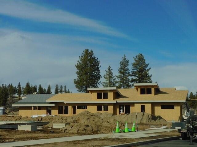 Discovery West Phase 4 - Residential