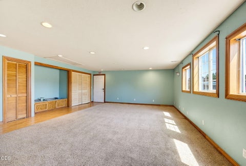 Tiny photo for 1265 Corona Avenue, Medford, OR 97504 (MLS # 220226626)