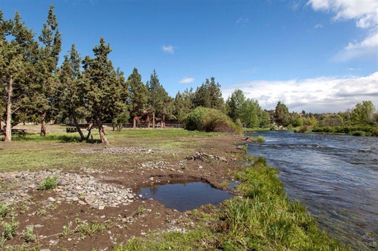 Townsite Of Laidlaw - Land