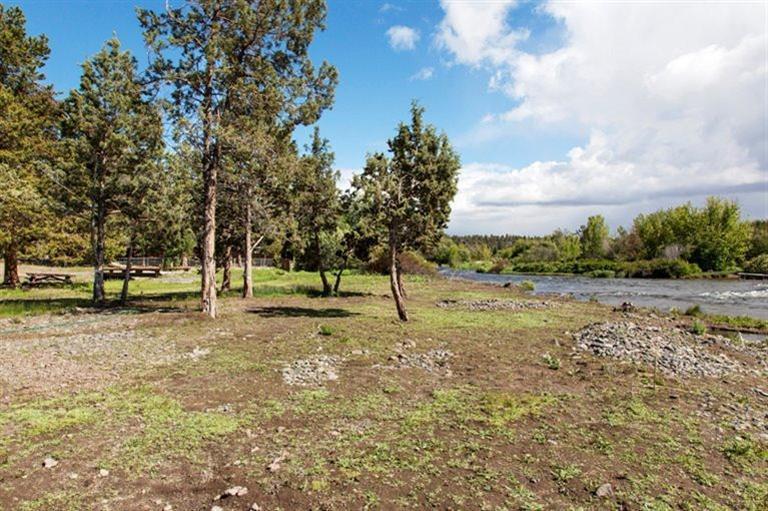 Townsite Of Laidlaw - Land