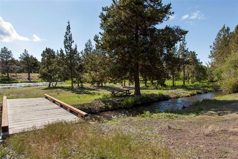 Townsite Of Laidlaw - Land