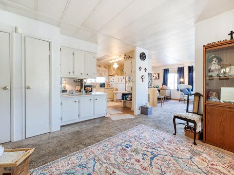 Tiny photo for 3500 Summers Lane #UNIT 5, Klamath Falls, OR 97603 (MLS # 220213887)