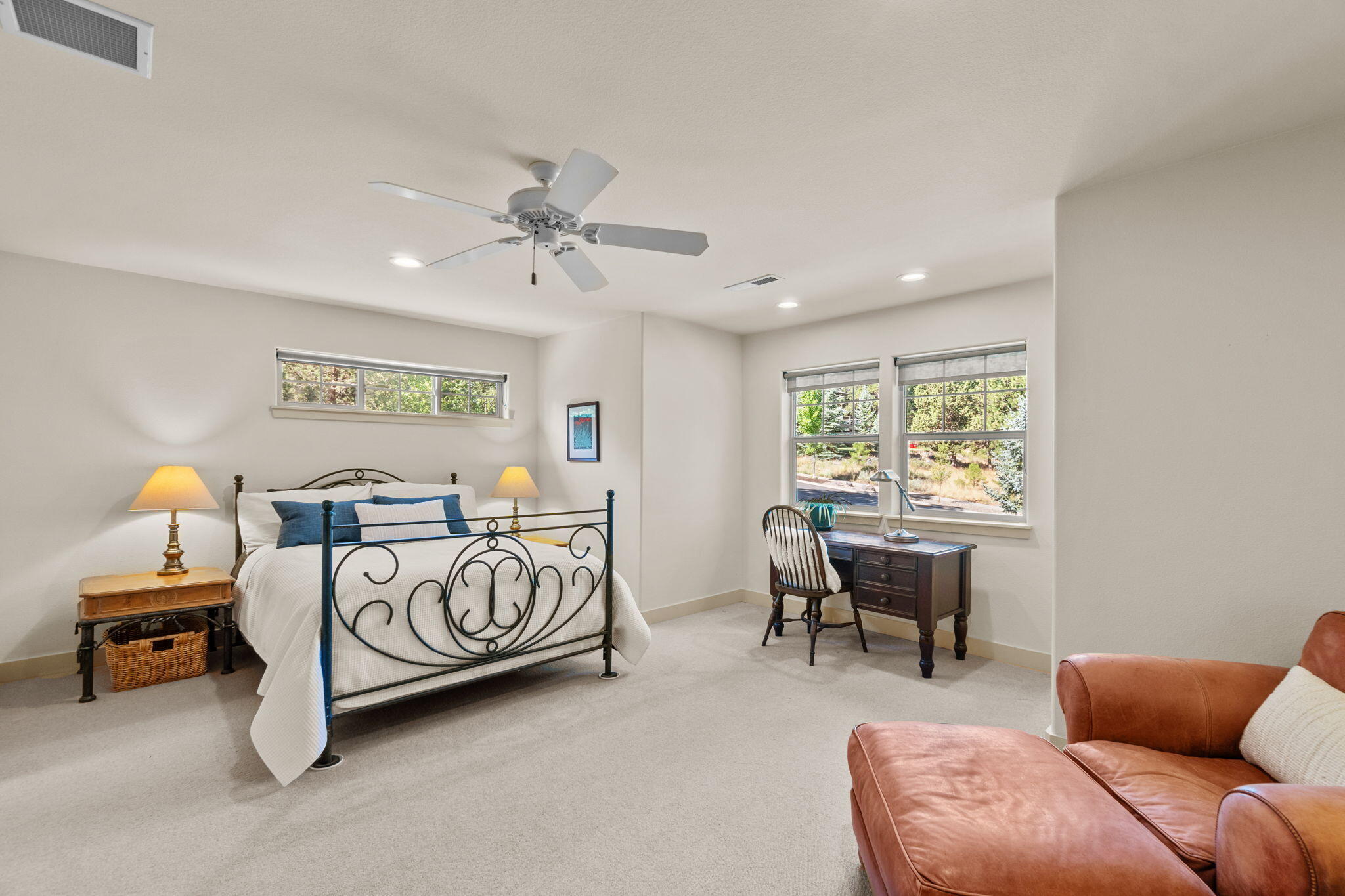 Skyliner Summit - Residential