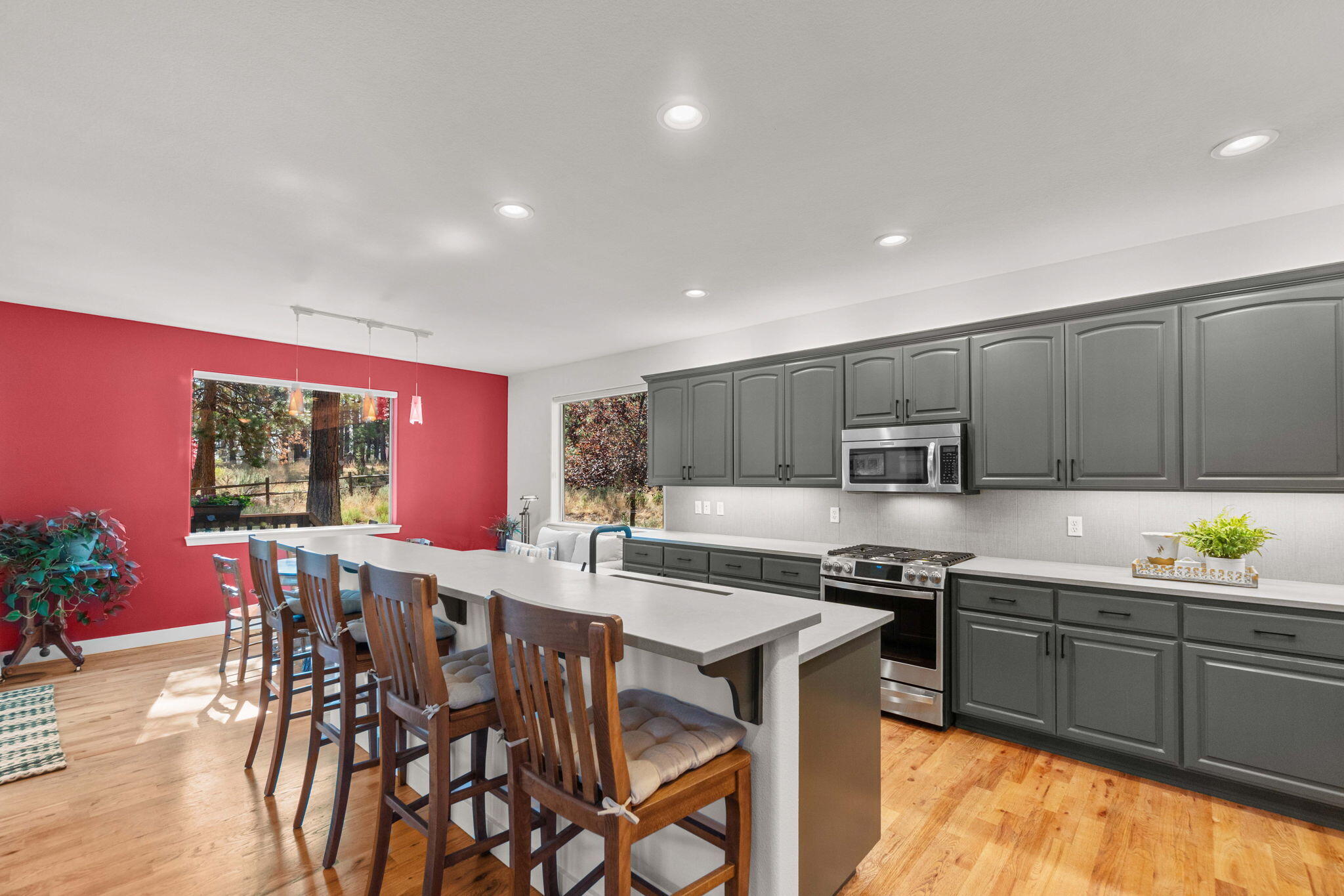 Skyliner Summit - Residential