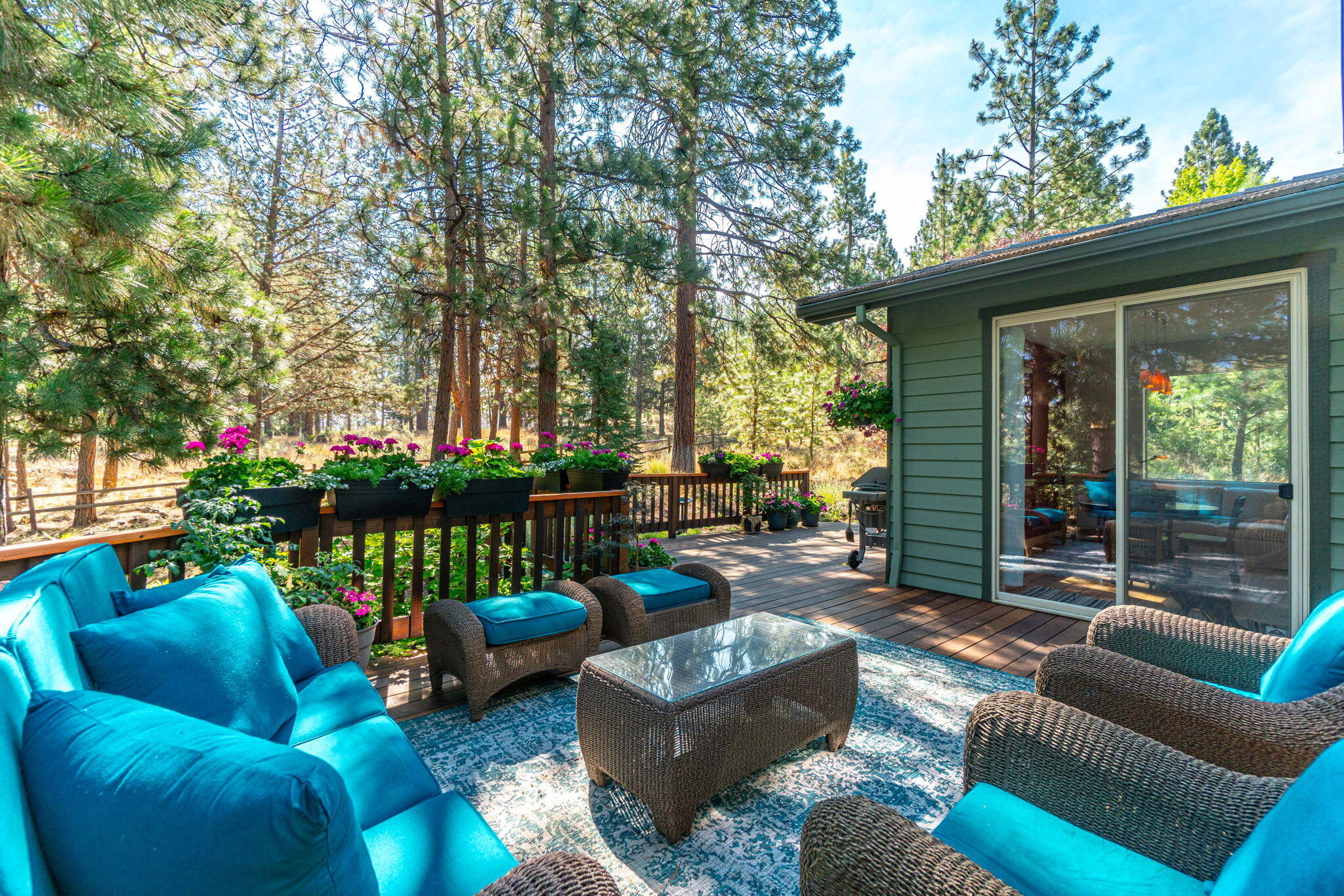 Skyliner Summit - Residential