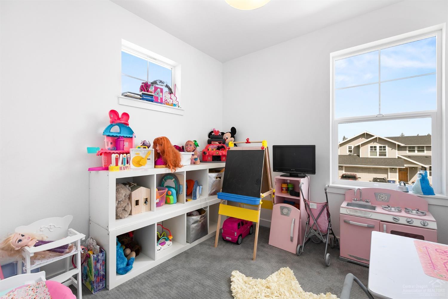 Reed Pointe - Residential