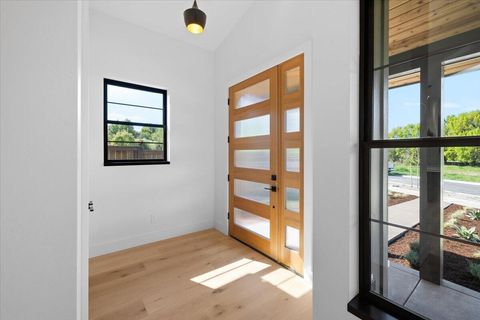 Tiny photo for 391 Clinton Street #5200, Ashland, OR 97520 (MLS # 220210654)