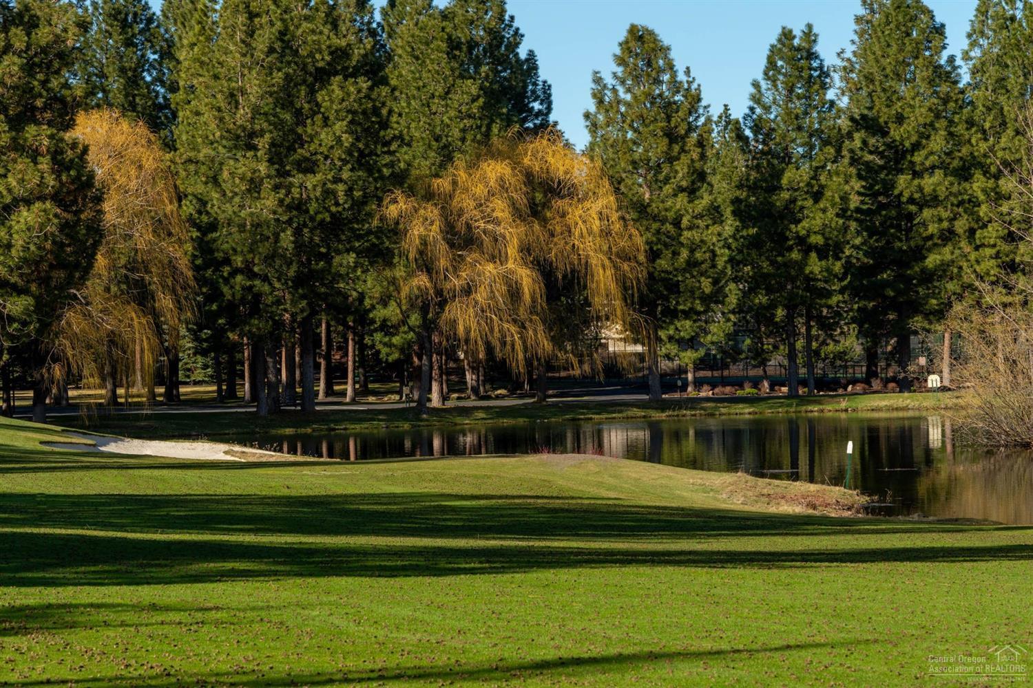 Awbrey Glen - Residential