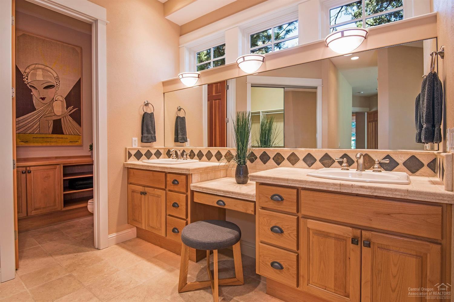 Awbrey Glen - Residential