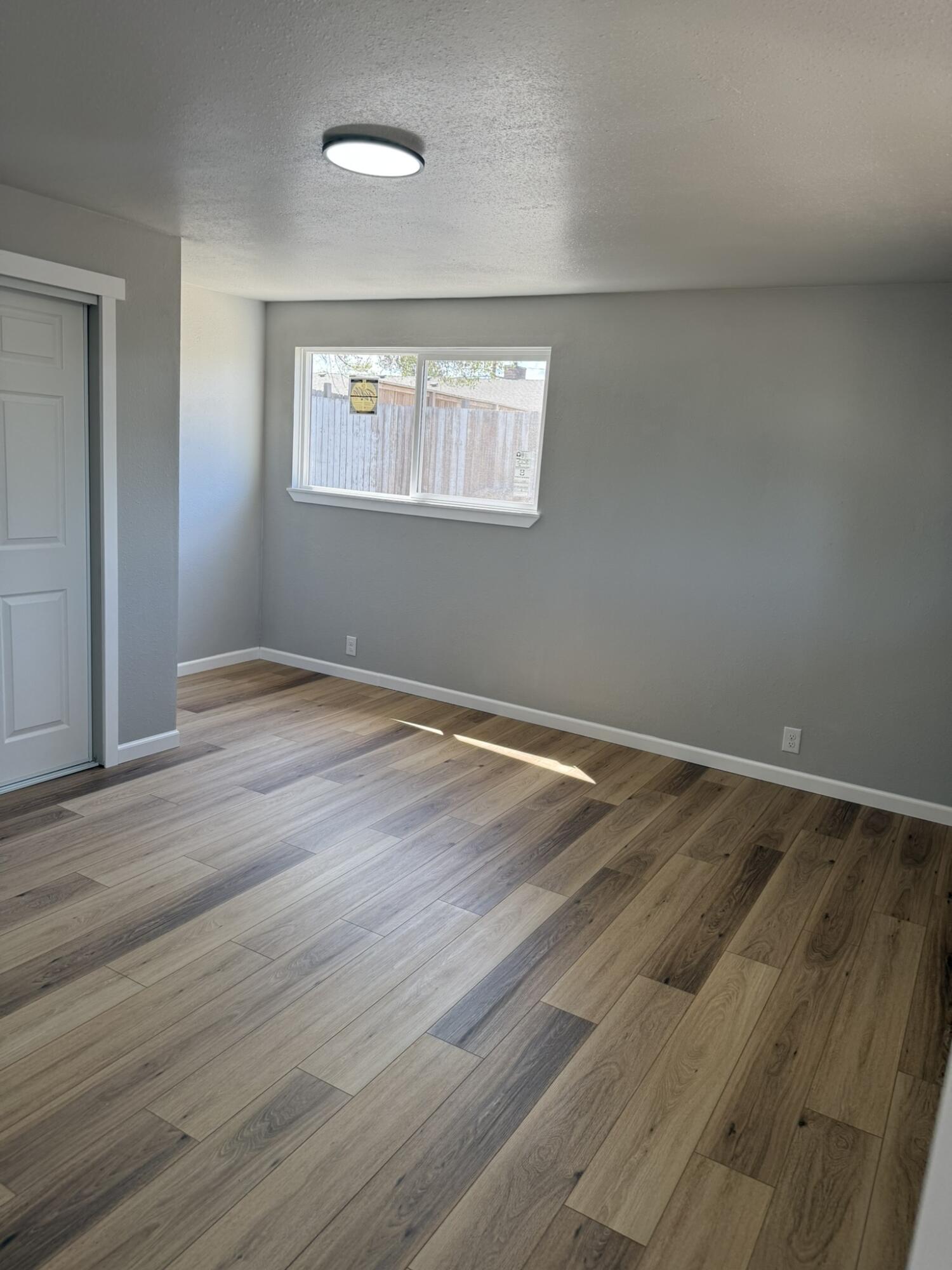 Railroad - Residential