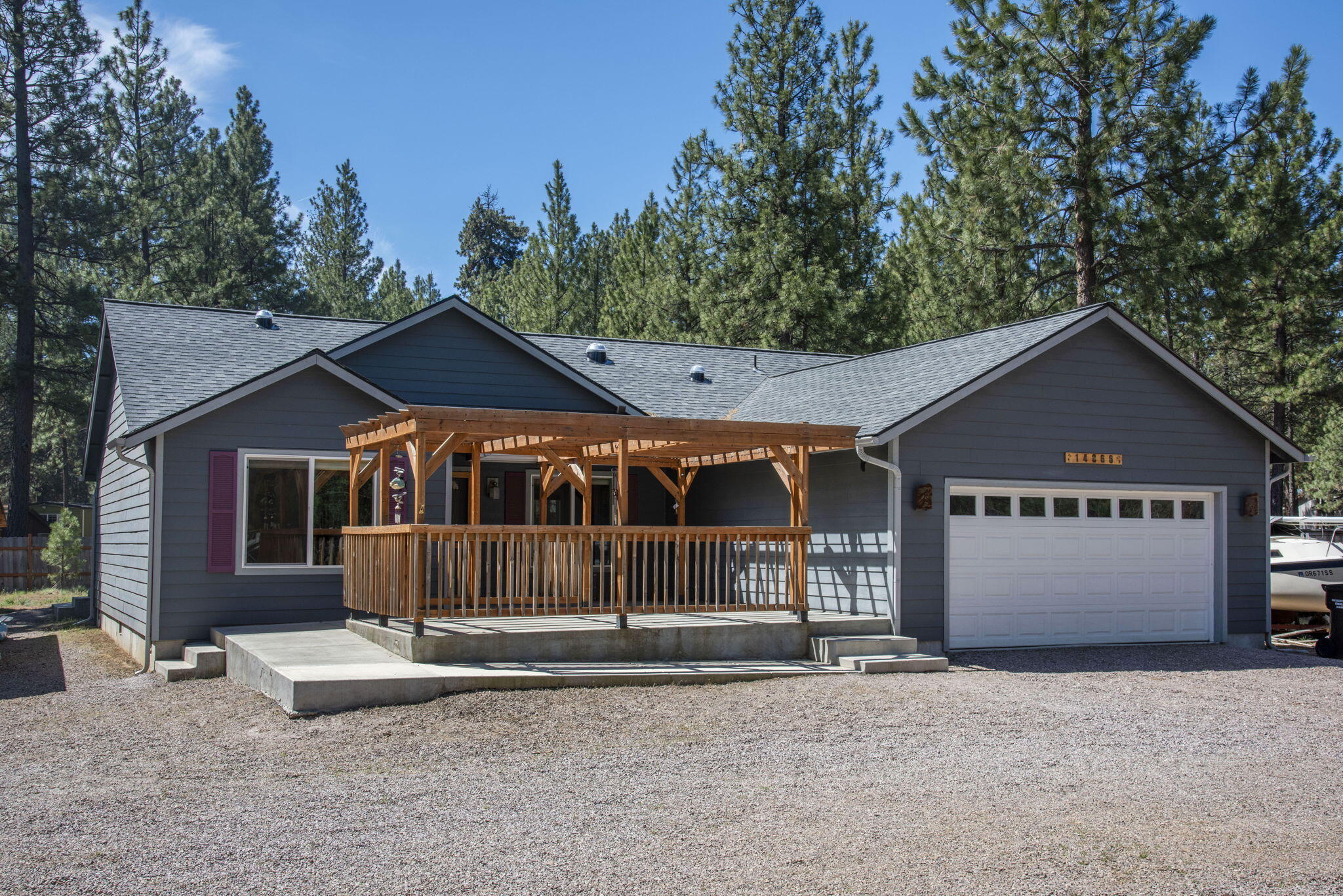 14866 Bluegrass Loop