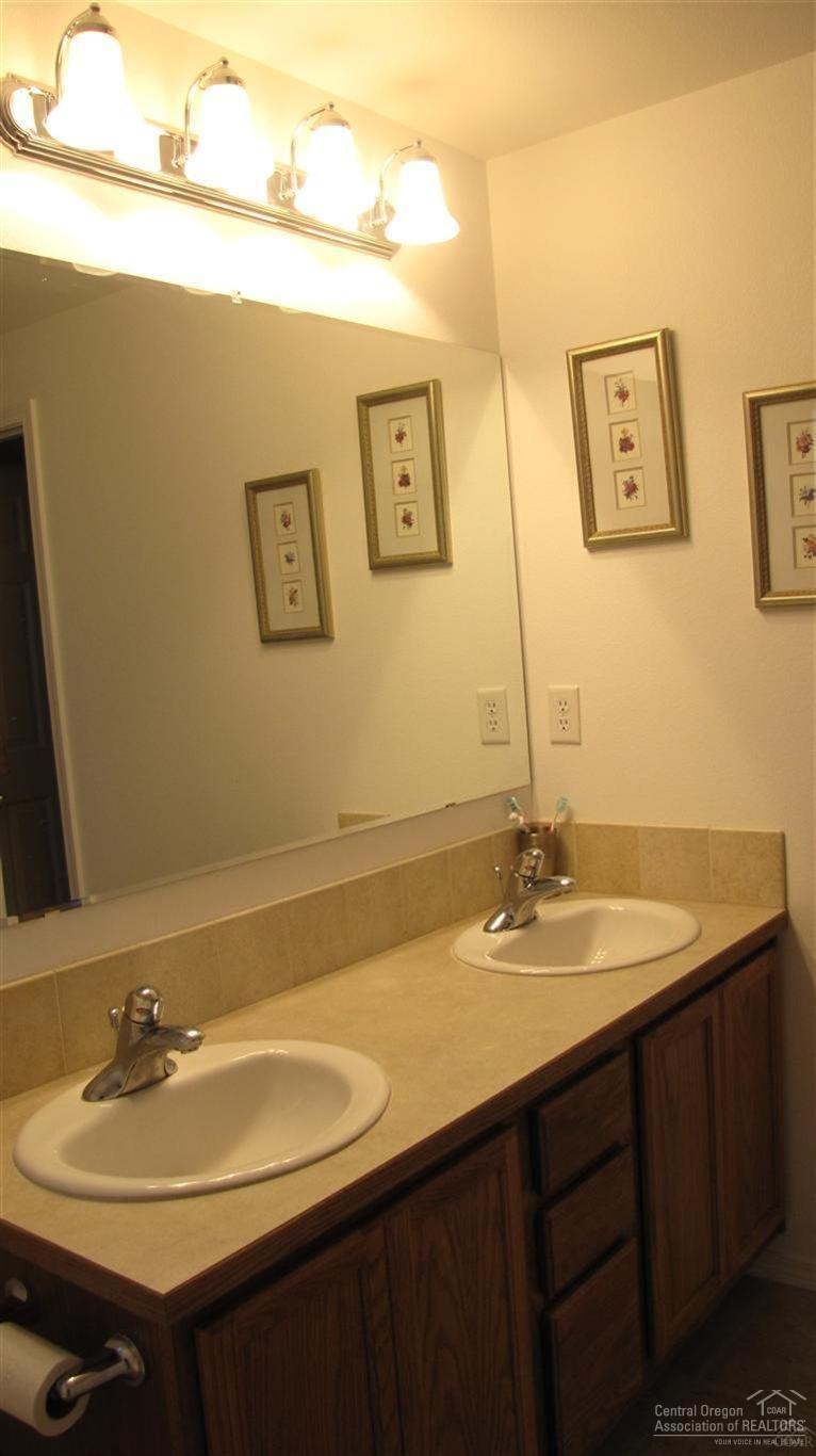 Obsidian Meadows - Residential