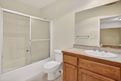 Tiny photo for 589 N Heights Drive, Eagle Point, OR 97524 (MLS # 220223291)