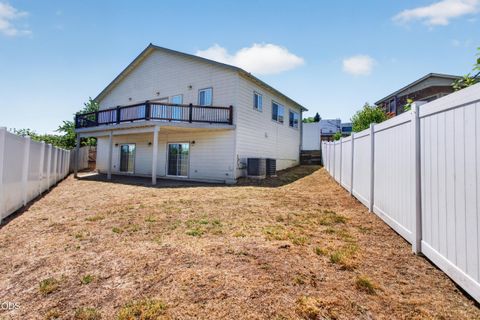 Tiny photo for 589 N Heights Drive, Eagle Point, OR 97524 (MLS # 220223291)