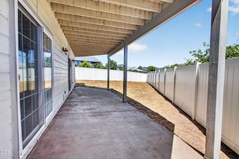 Tiny photo for 589 N Heights Drive, Eagle Point, OR 97524 (MLS # 220223291)