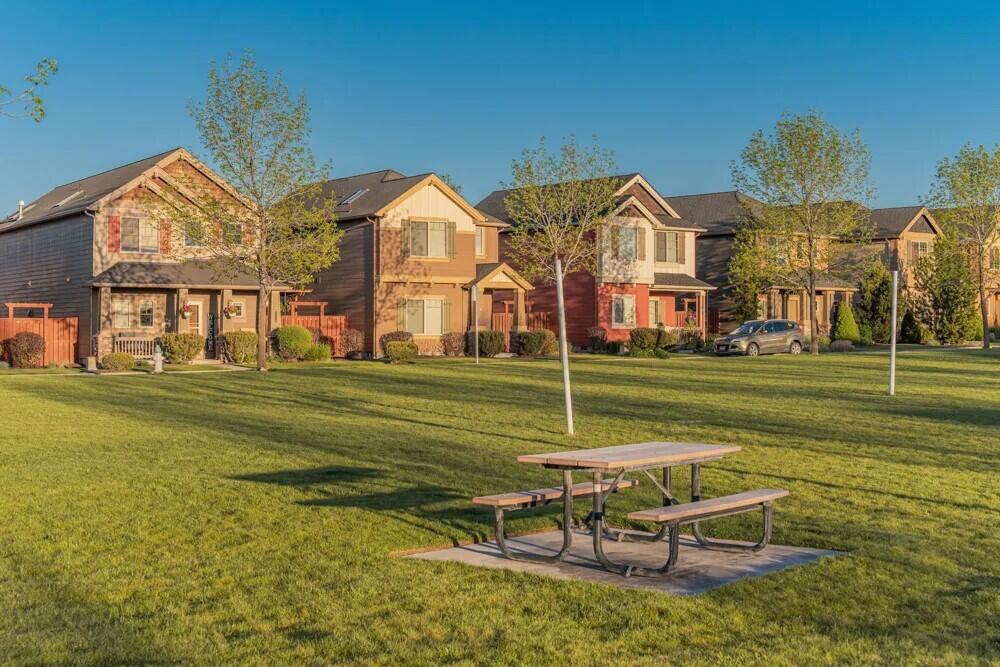 Ochoco Pointe - Residential