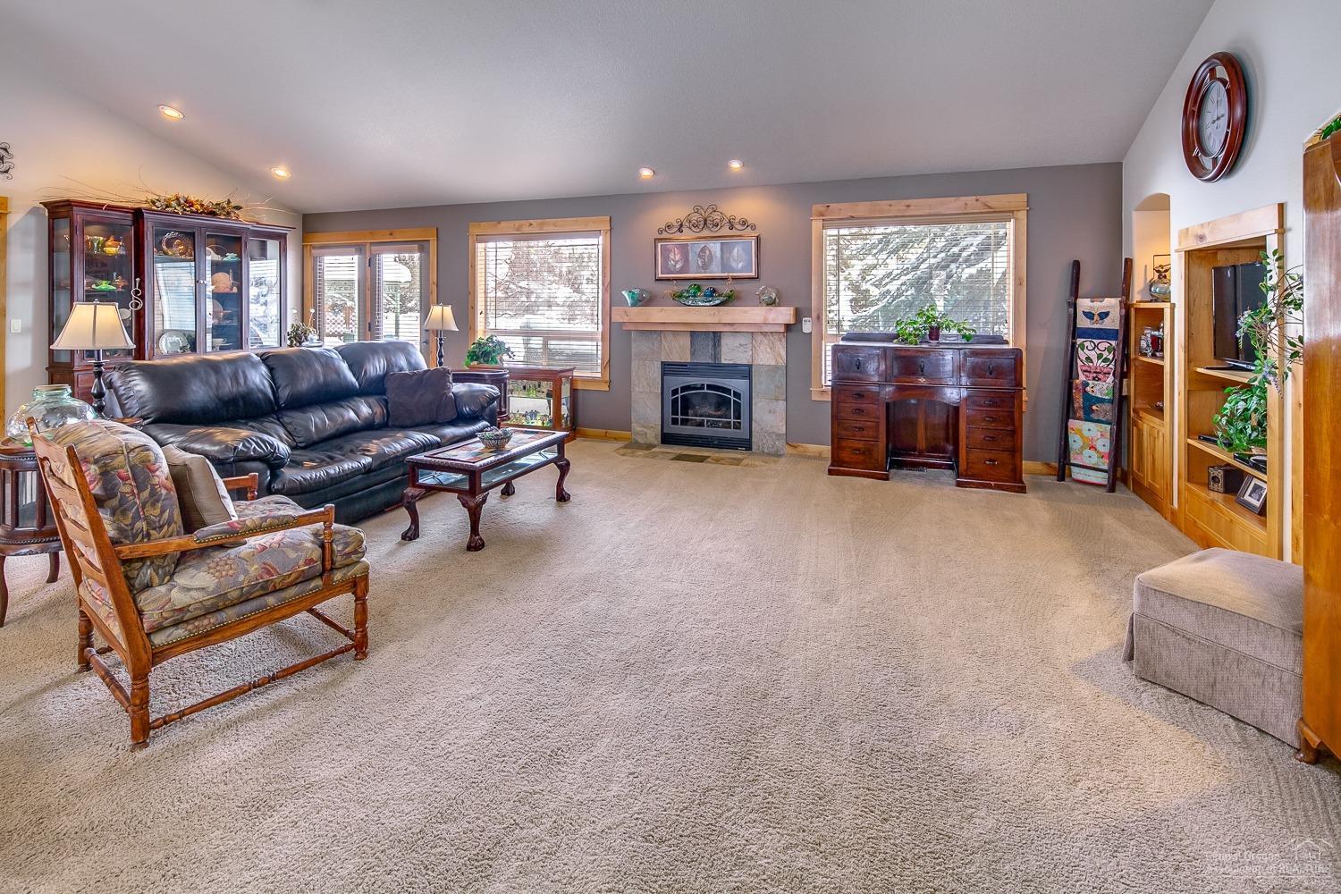 Eagle Crest - Residential