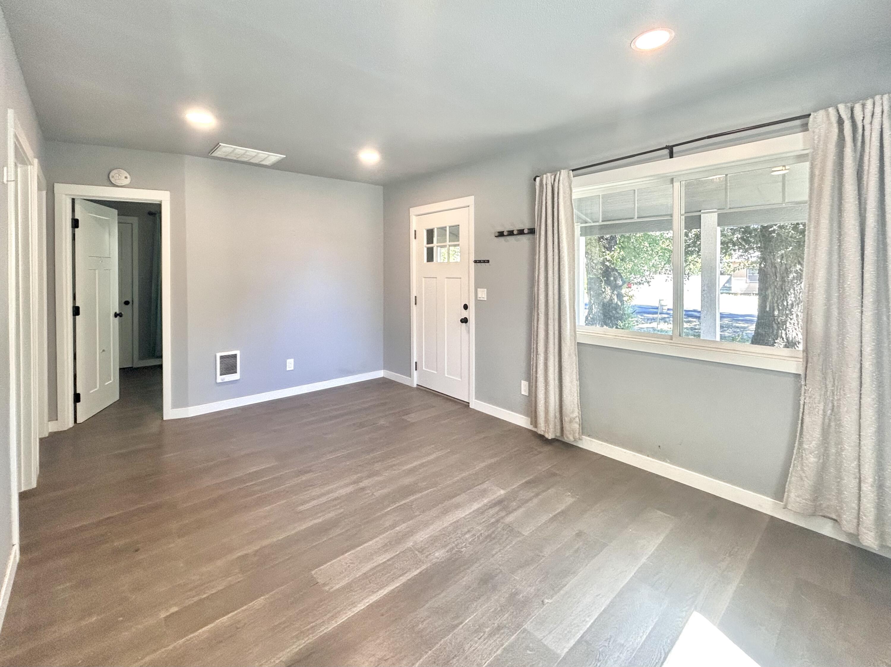 Homedale - Residential