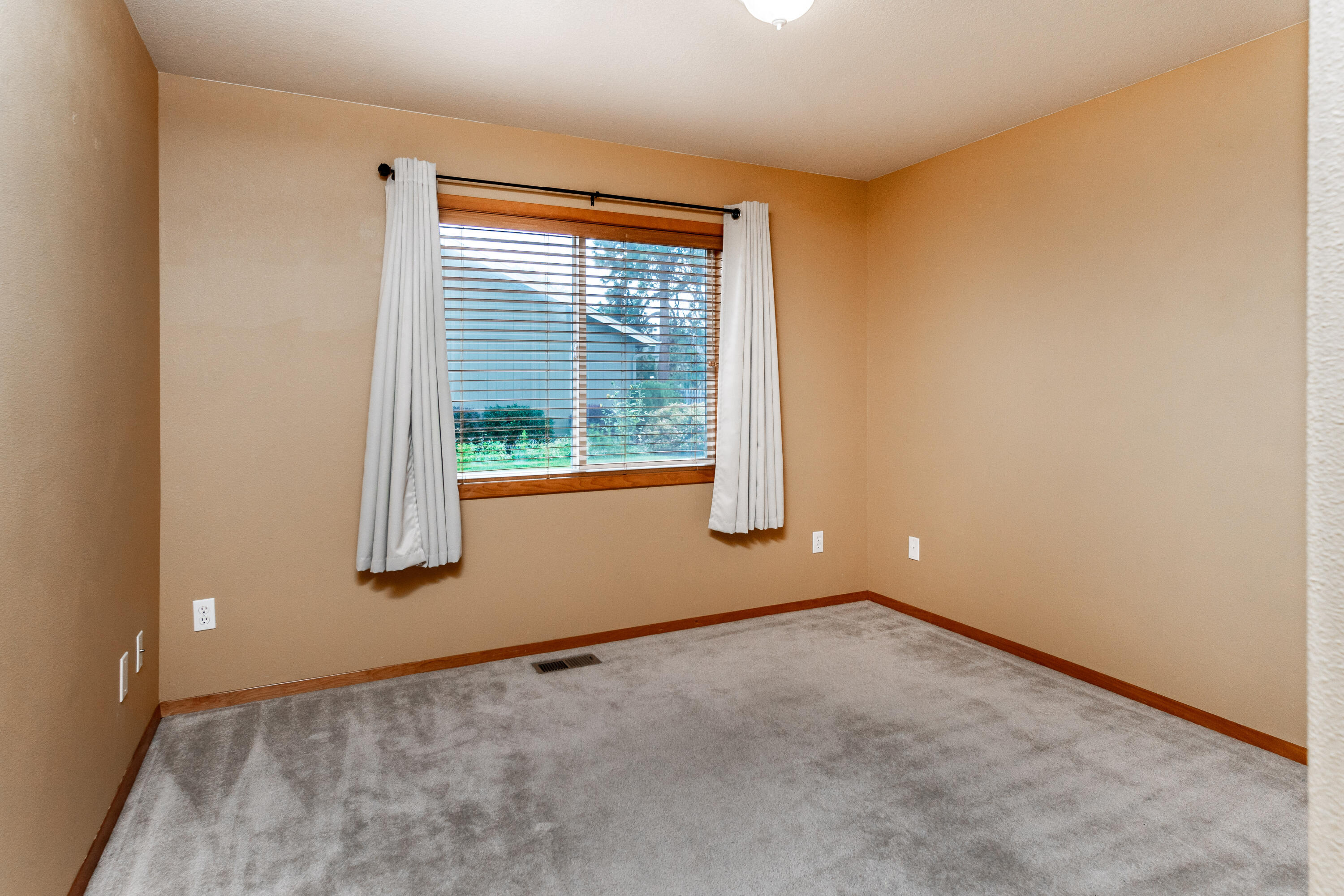 Chestnut Park - Residential