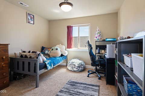 Tiny photo for 51860 Hollinshead Place, La Pine, OR 97739 (MLS # 220225048)