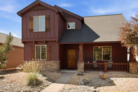 Photo of 51860 Hollinshead Place, La Pine, OR 97739 (MLS # 220225048)