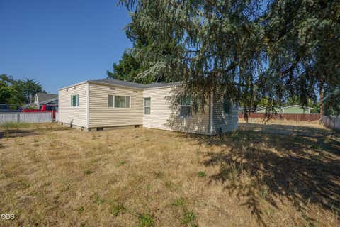 Tiny photo for 416 W Stewart Avenue, Medford, OR 97501 (MLS # 220227413)