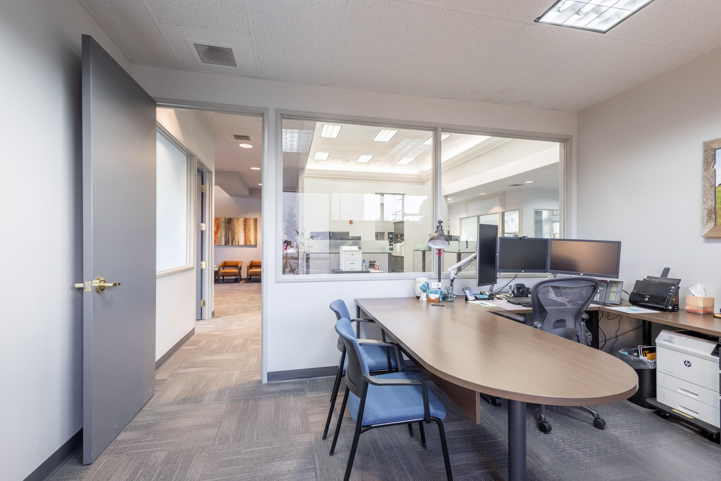 CLAR - Commercial Sale