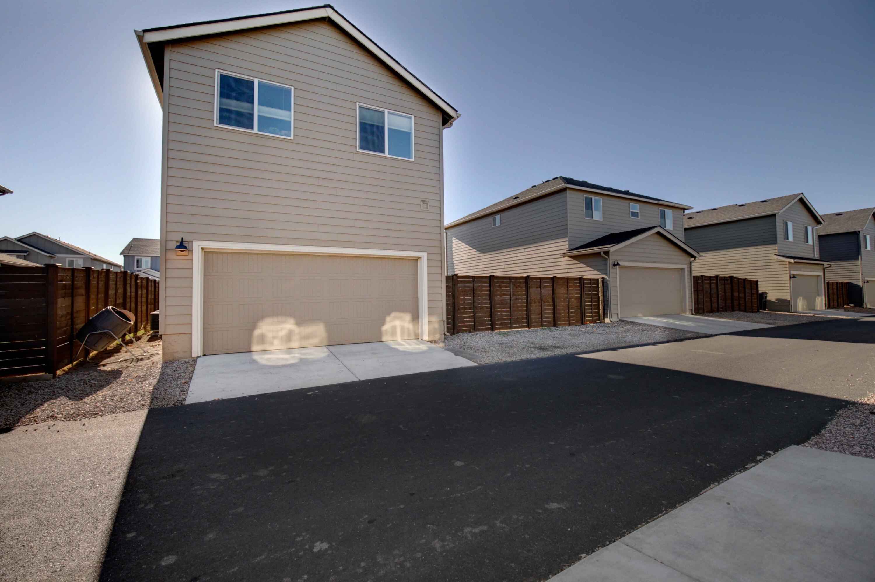 Stone Creek - Residential