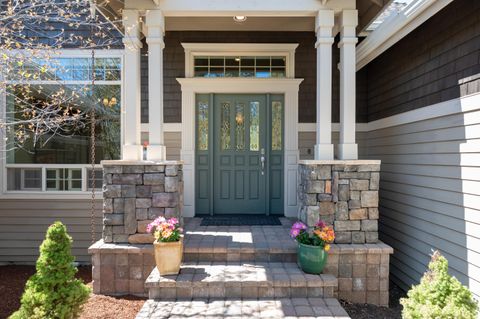 3225 NW Melville Drive Bend OR 97703