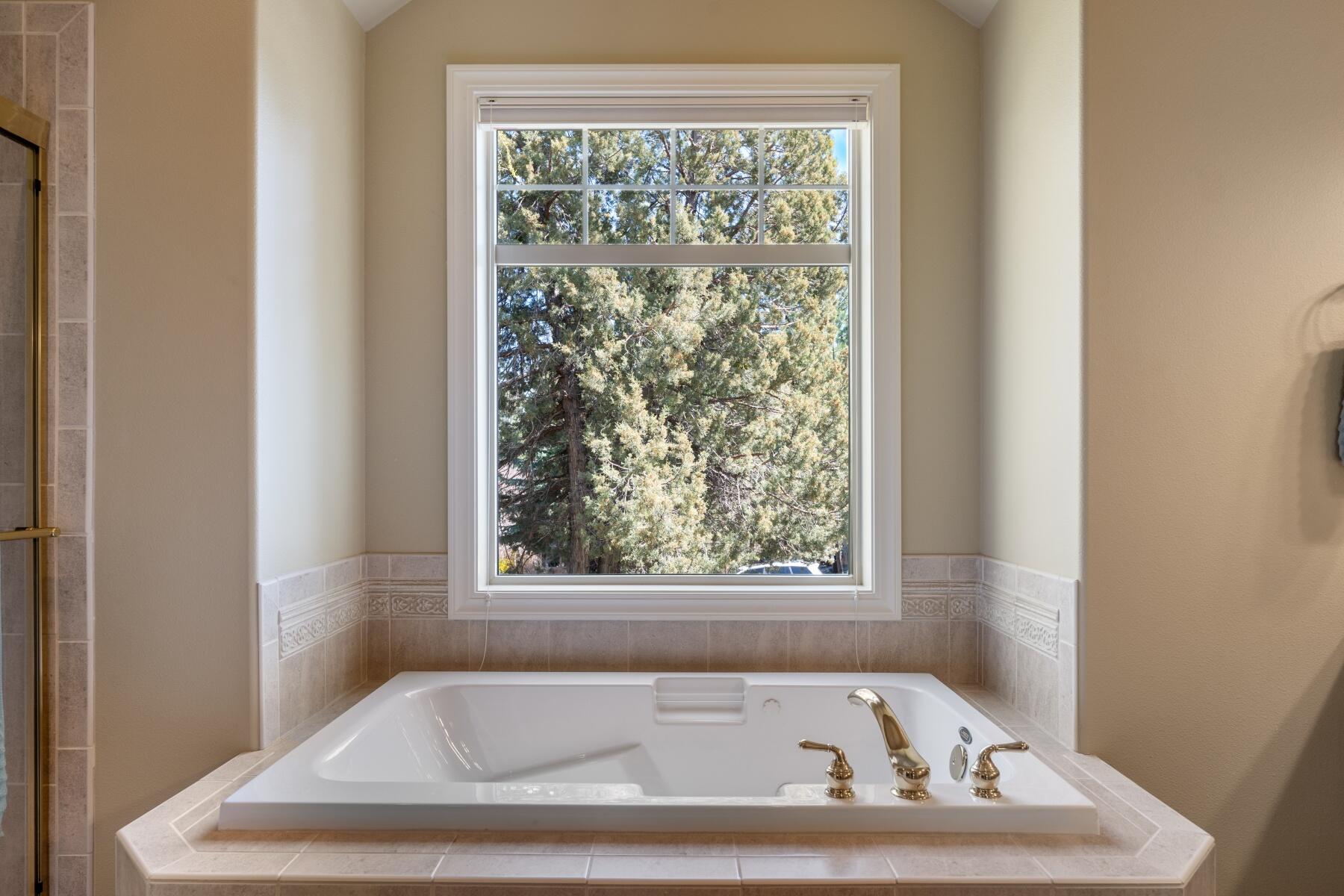 Awbrey Glen - Residential