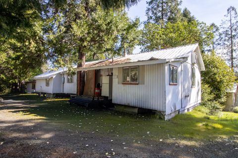 Tiny photo for 297 Warren Road, Selma, OR 97538 (MLS # 220217094)
