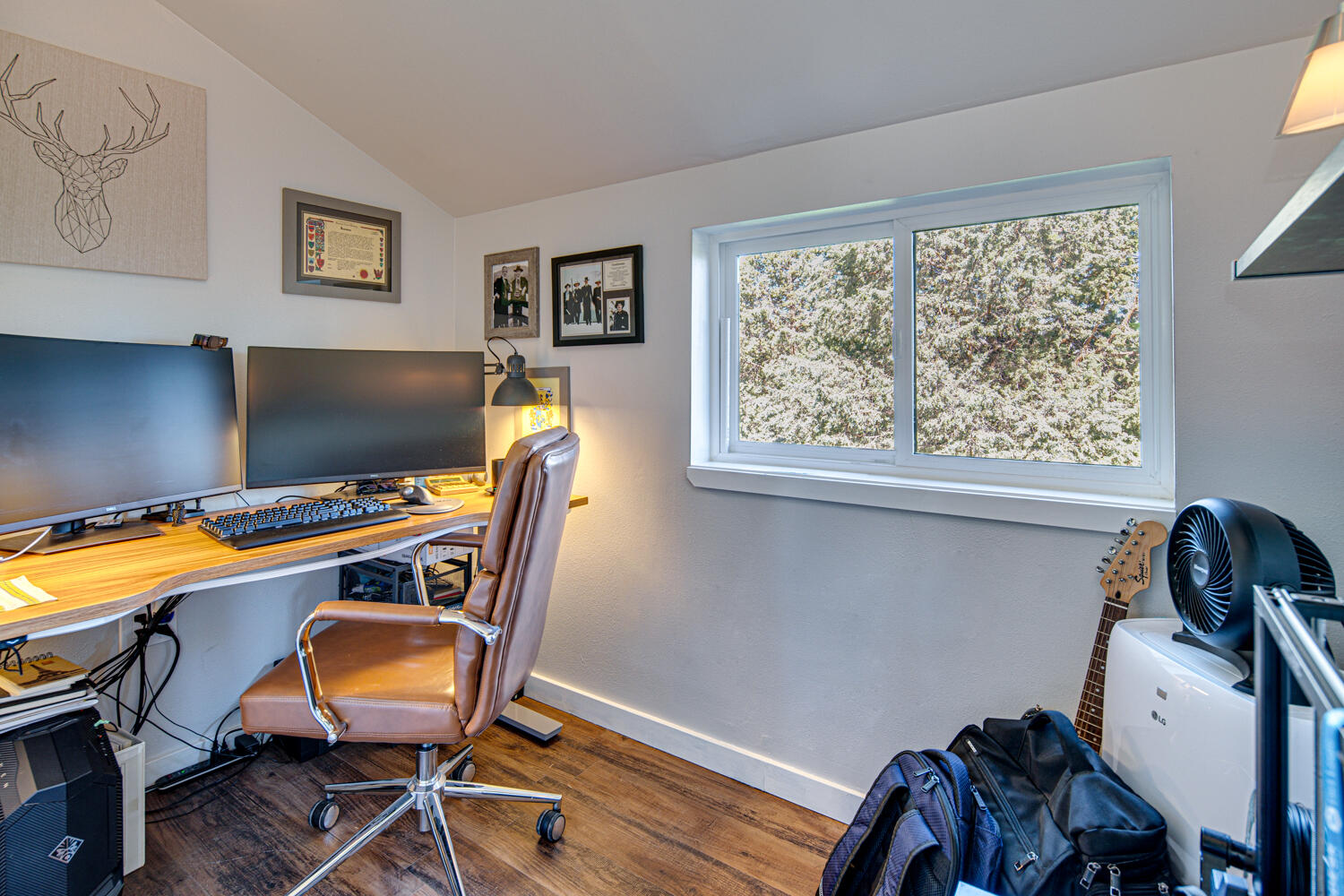 Eagle Crest - Residential