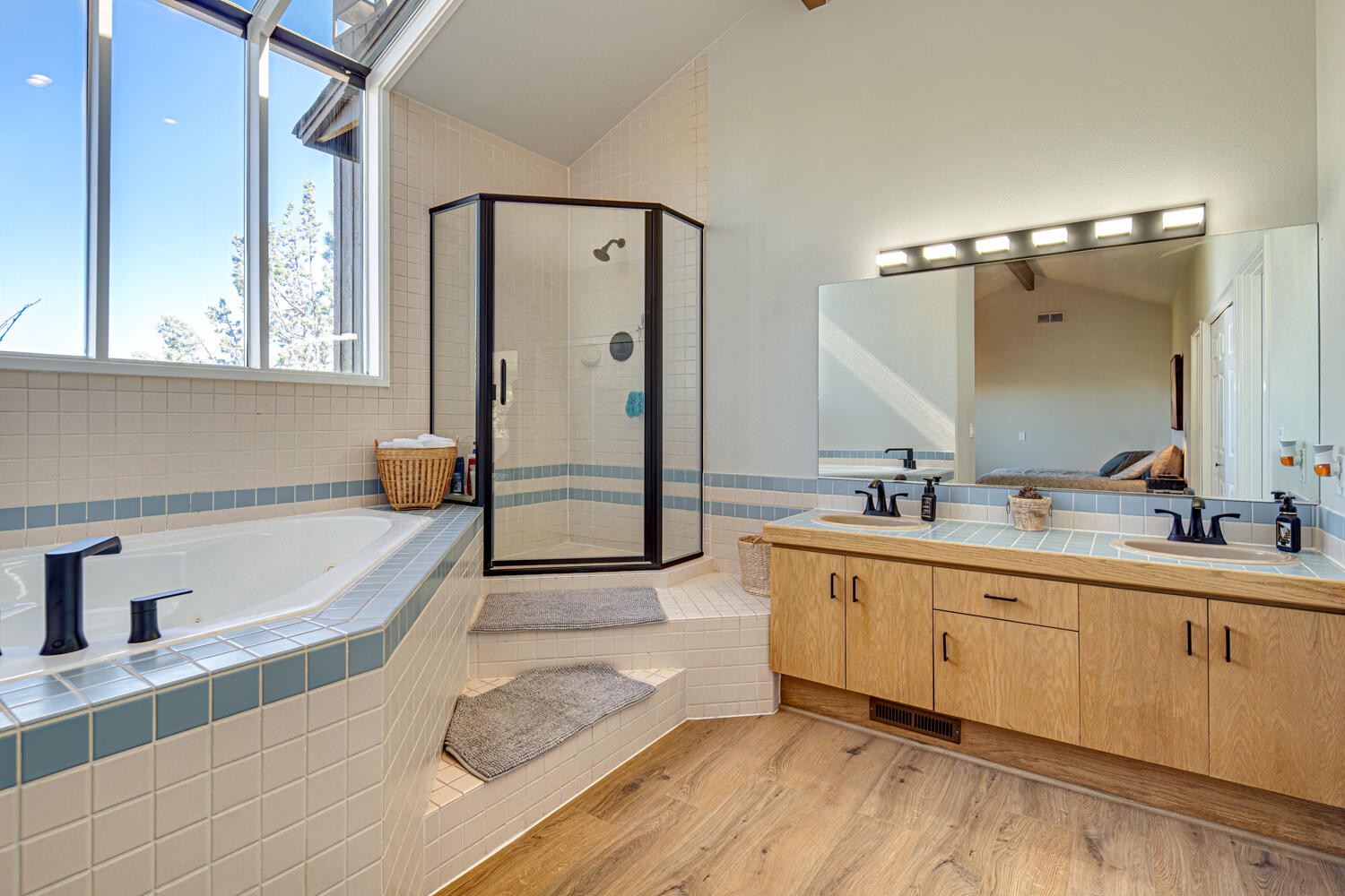 Eagle Crest - Residential