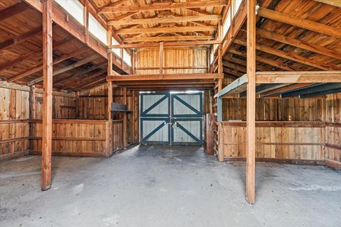 Tiny photo for 507 Jackpine Drive, Grants Pass, OR 97526 (MLS # 220217619)