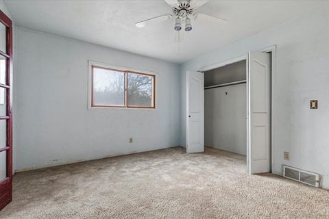 Tiny photo for 507 Jackpine Drive, Grants Pass, OR 97526 (MLS # 220217619)