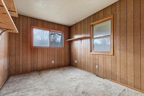 Tiny photo for 507 Jackpine Drive, Grants Pass, OR 97526 (MLS # 220217619)