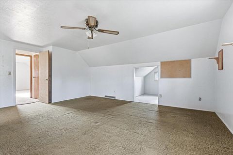 Tiny photo for 507 Jackpine Drive, Grants Pass, OR 97526 (MLS # 220217619)