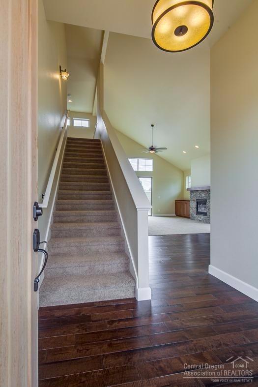 Eagle Crest - Residential