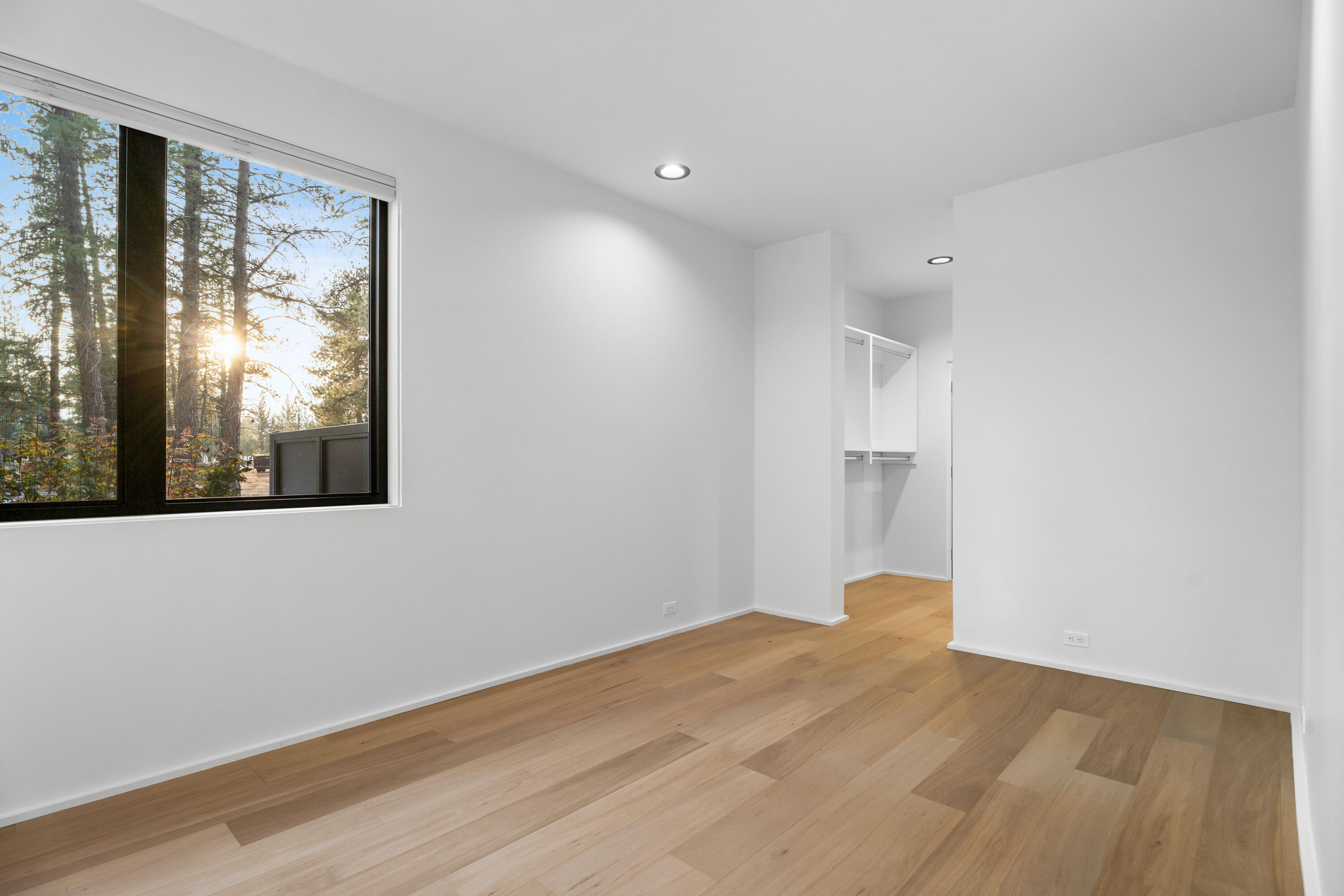 Sisters Woodlands - Residential