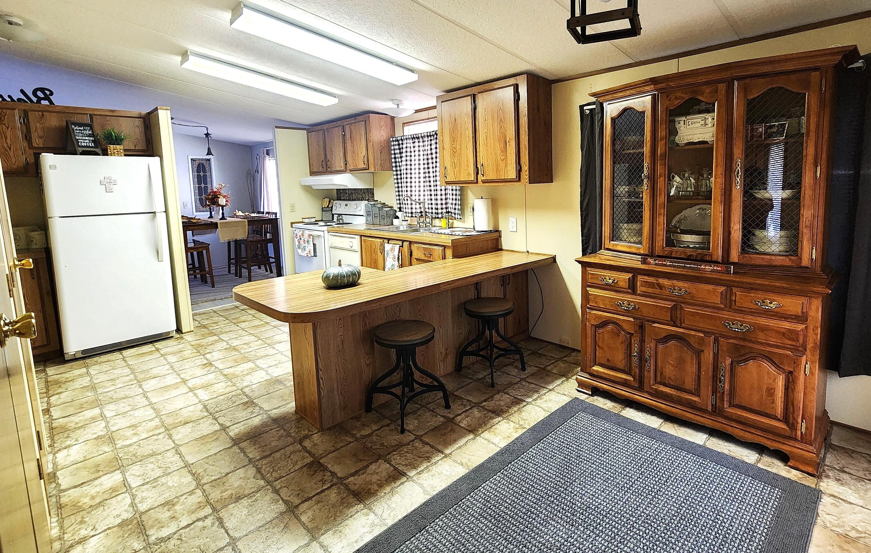 Terrace Mobile Plaza - Residential