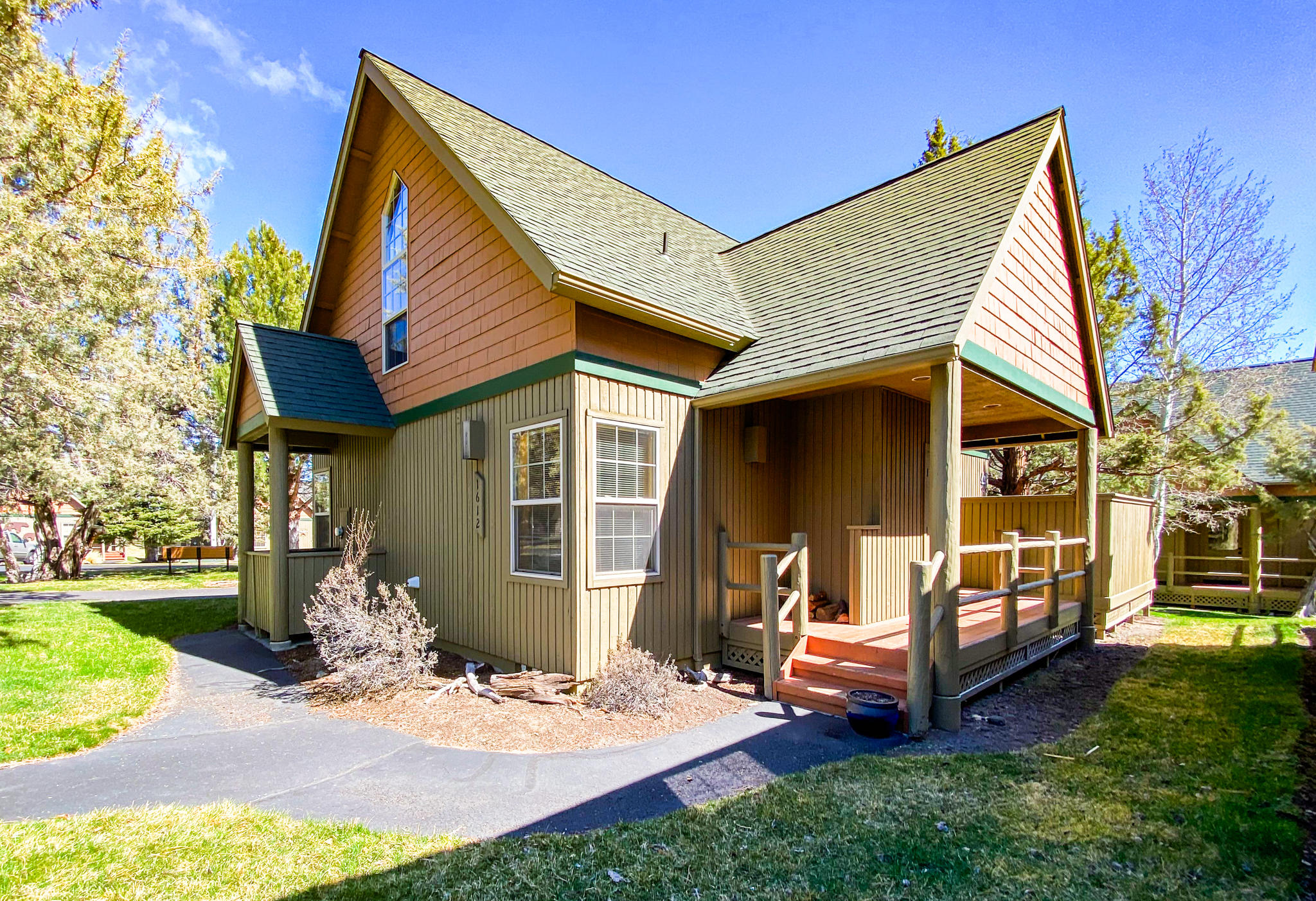 Eagle Crest - Residential