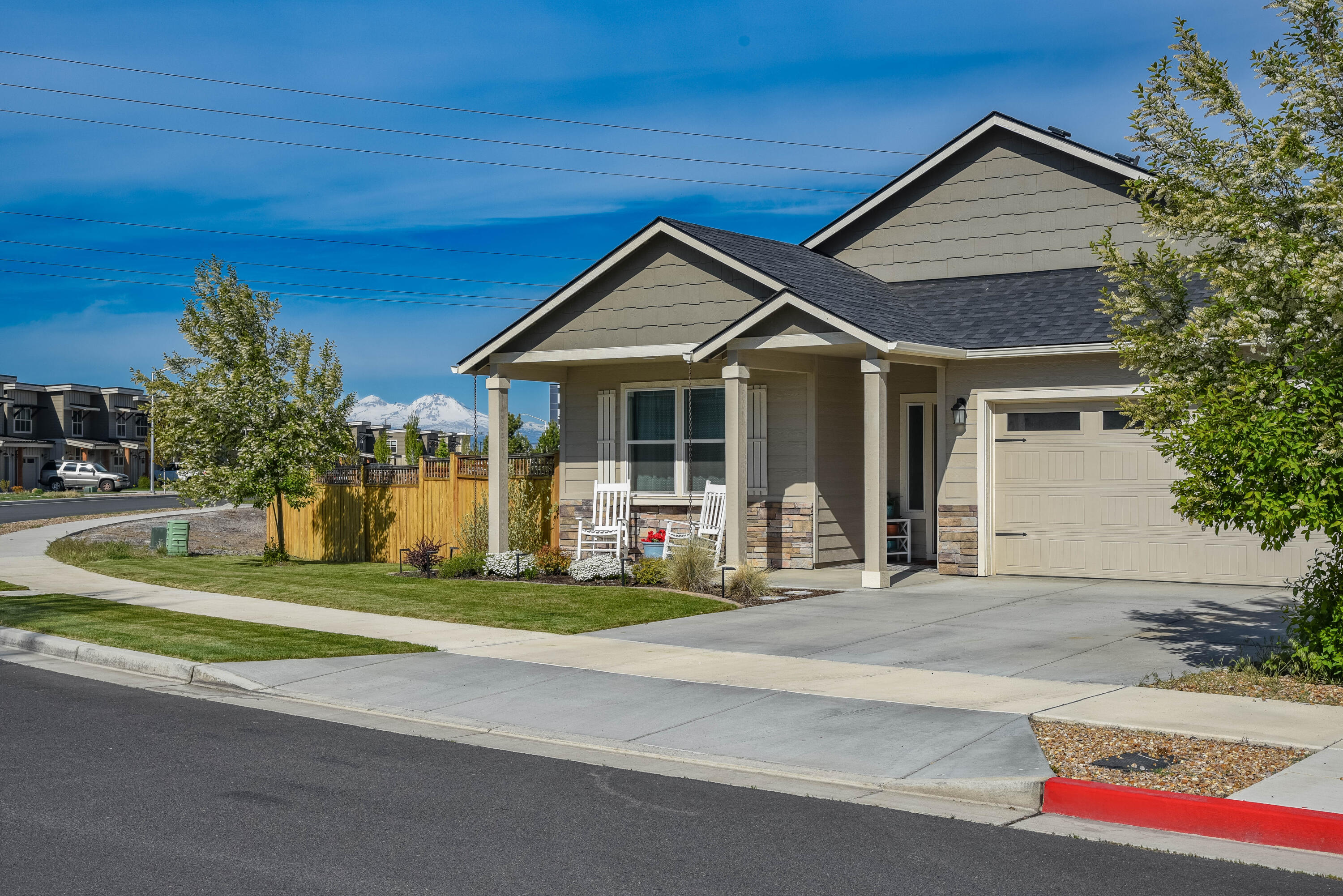 4283 SW 34th Street