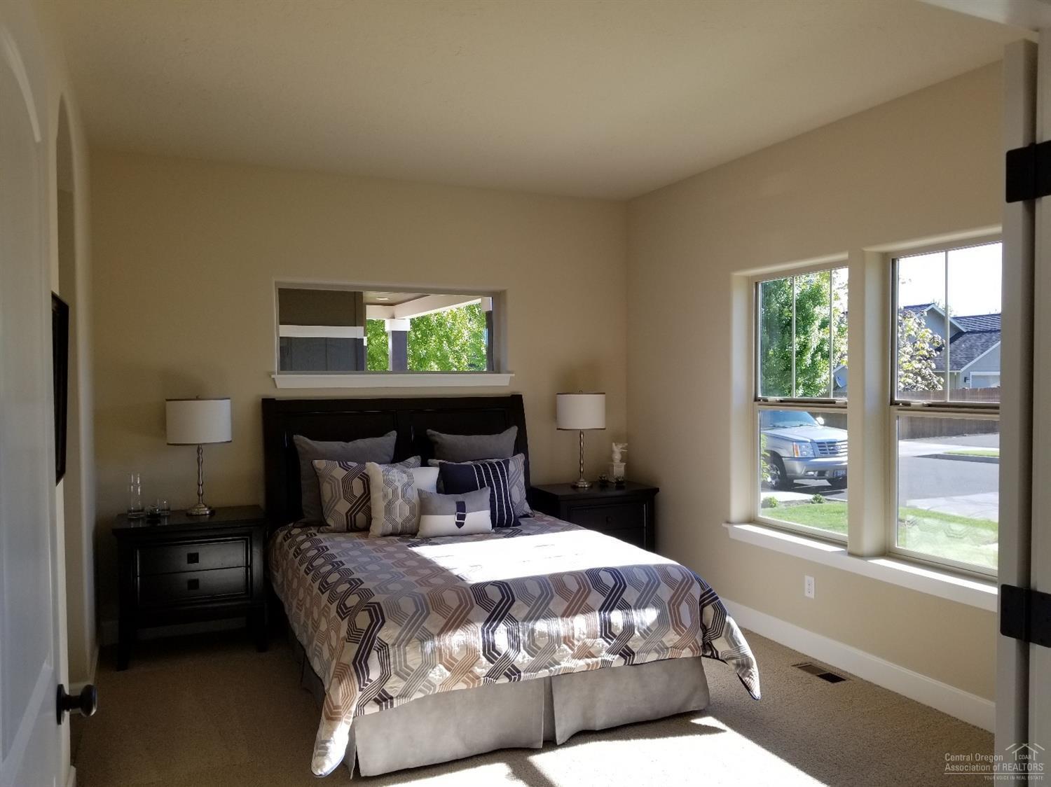 Oakview - Residential