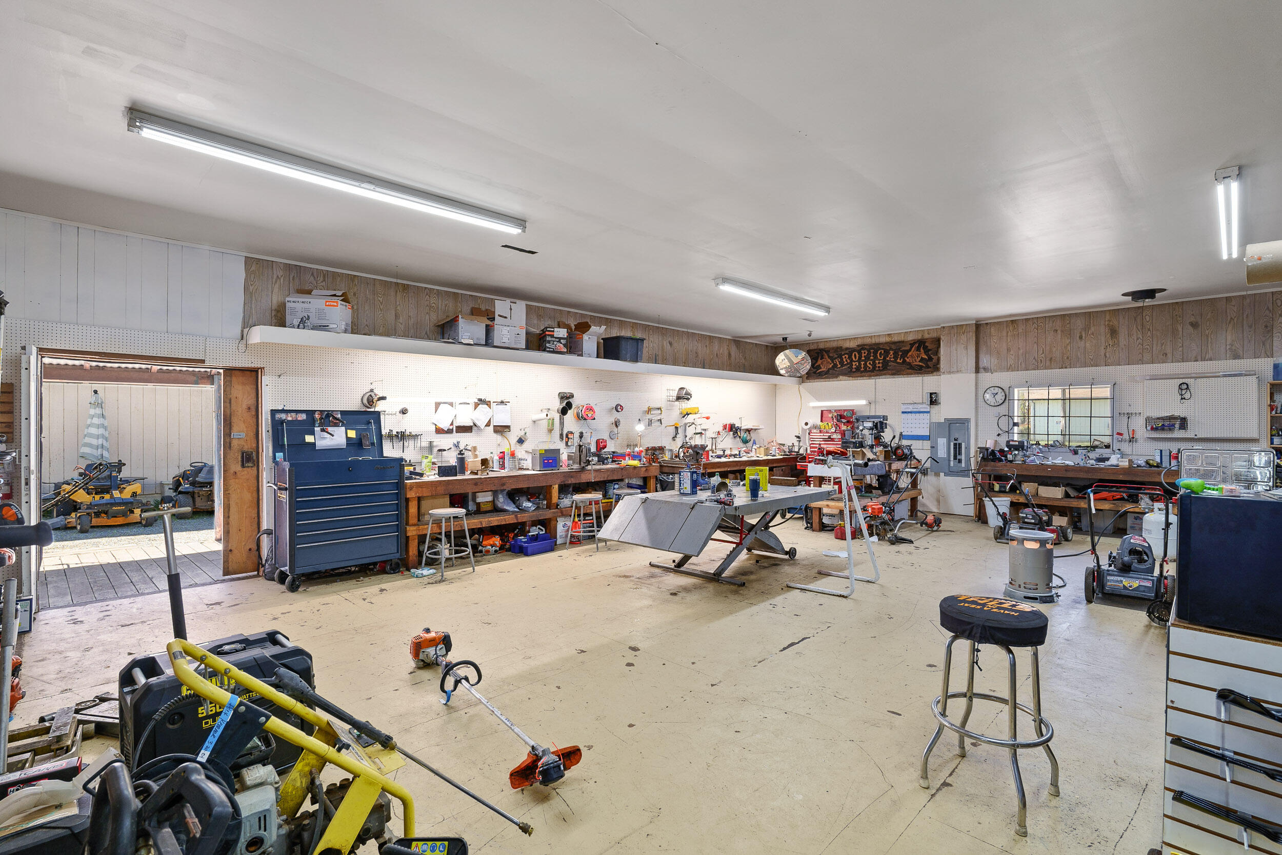 Cave Junction - Commercial Sale