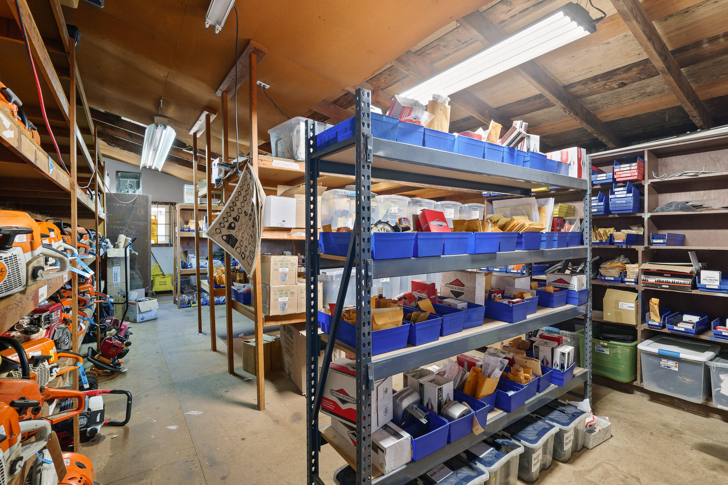 Cave Junction - Commercial Sale