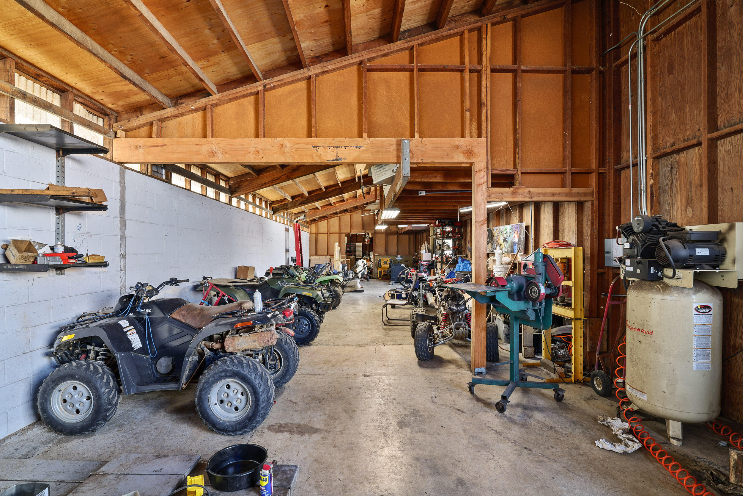 Cave Junction - Commercial Sale